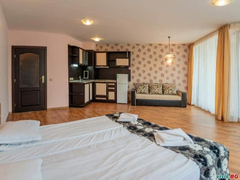 South Beach Hotel - New Management And Free Beach Access Carevo Kültér fotó