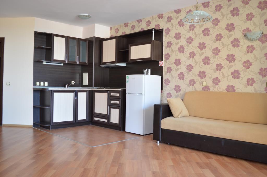 South Beach Hotel - New Management And Free Beach Access Carevo Szoba fotó