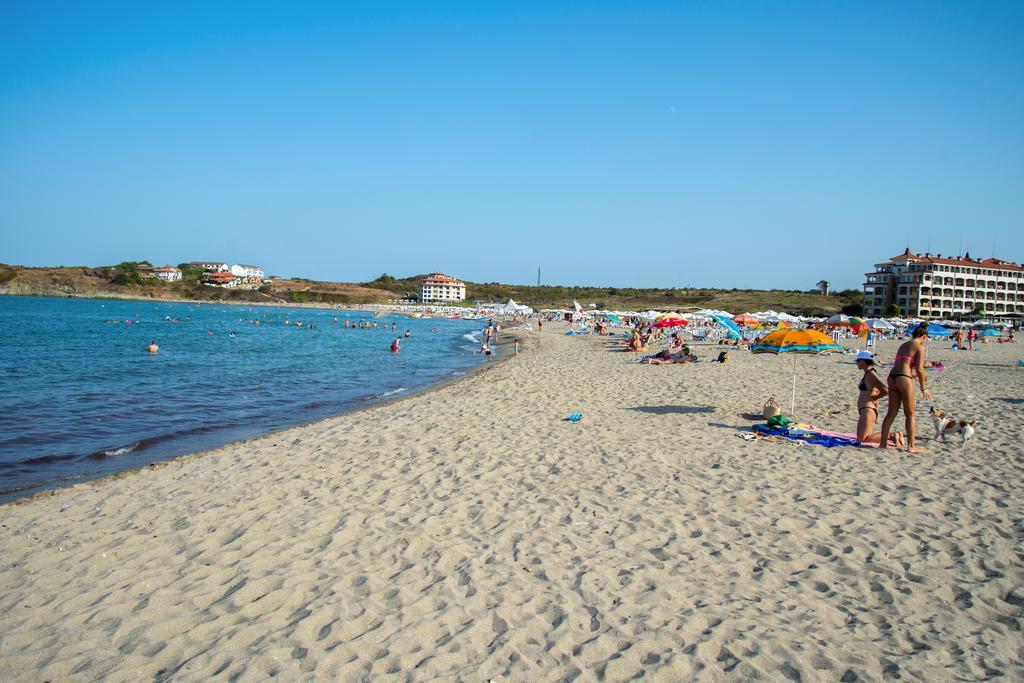 South Beach Hotel - New Management And Free Beach Access Carevo Kültér fotó