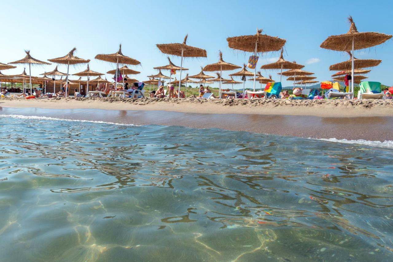 South Beach Hotel - New Management And Free Beach Access Carevo Kültér fotó